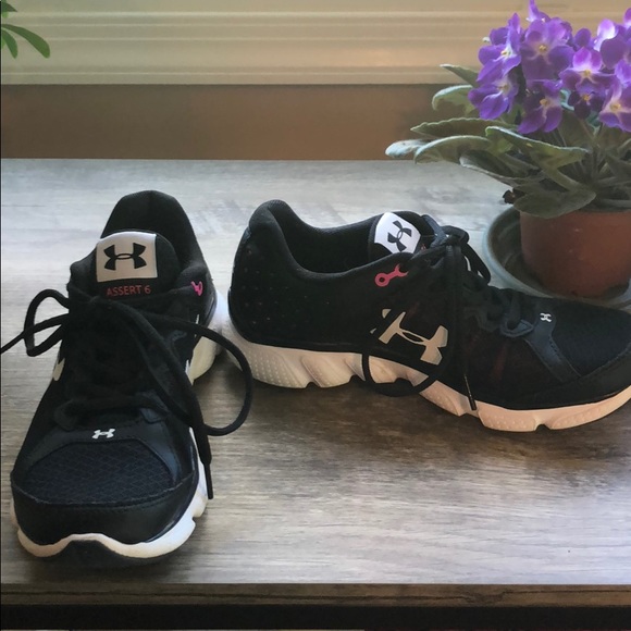 Under Armour Shoes - Under Armour running shoes